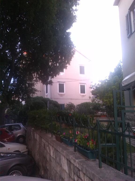 Apartment Kavado Split Exterior photo